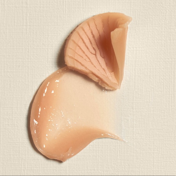 Honest Beauty Magic Beauty Balm With Fruit And Seed Oils Multi-Purpose - Picture 6 of 6